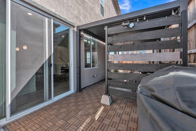 3356 Gallatin Dr, Folsom, CA 95630