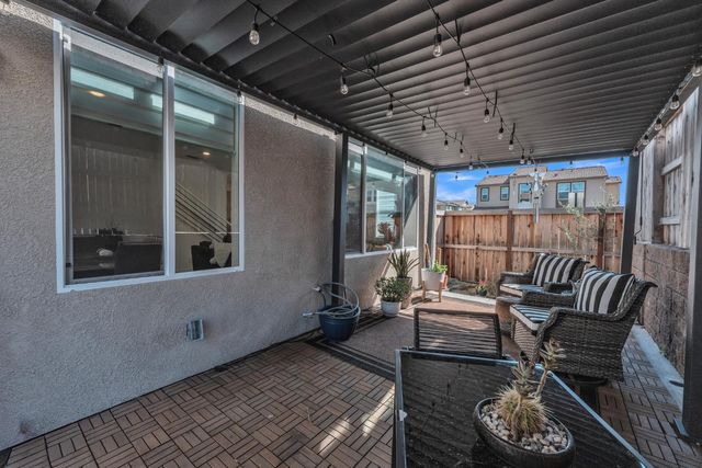 3356 Gallatin Dr, Folsom, CA 95630