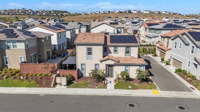 3356 Gallatin Dr, Folsom, CA 95630