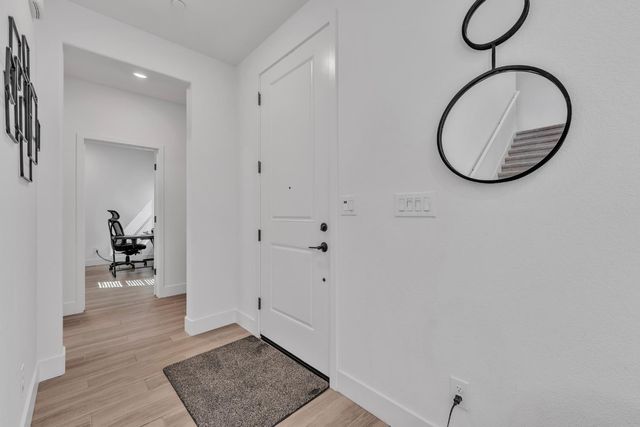 3356 Gallatin Dr, Folsom, CA 95630
