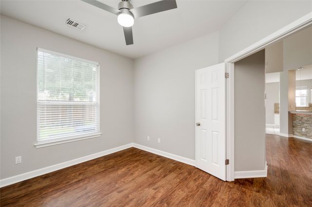 8106 Longdraw DR, Round Rock, TX 78681