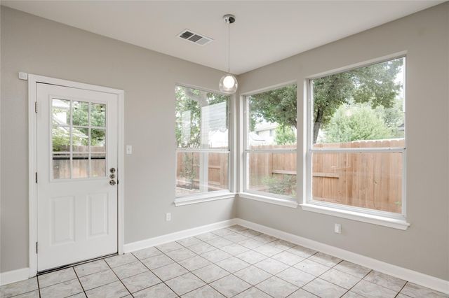 8106 Longdraw DR, Round Rock, TX 78681