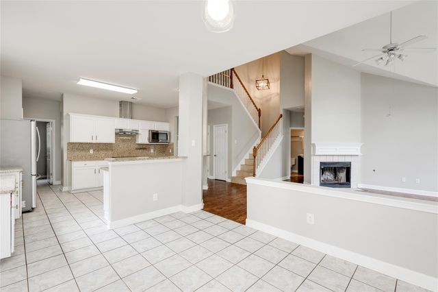 8106 Longdraw DR, Round Rock, TX 78681
