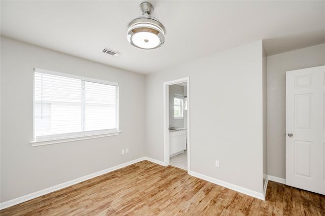 8106 Longdraw DR, Round Rock, TX 78681