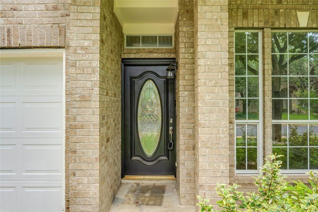 8106 Longdraw DR, Round Rock, TX 78681