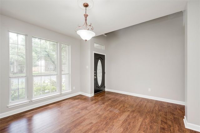 8106 Longdraw DR, Round Rock, TX 78681