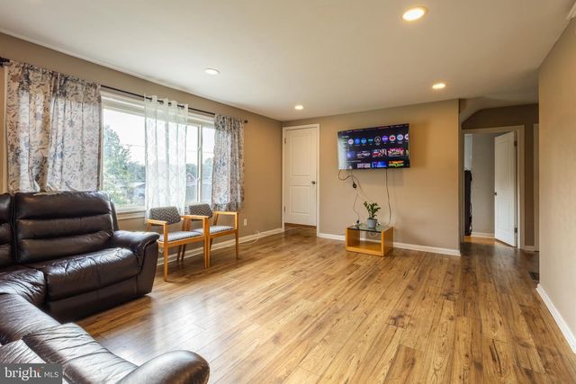6500 FOSTER ST, District Heights, MD 20747