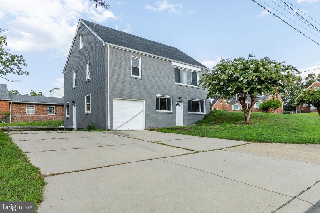 6500 FOSTER ST, District Heights, MD 20747