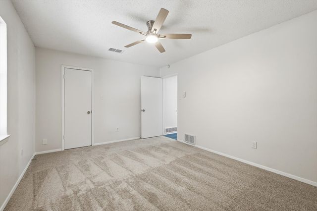 6908 Wilton Drive, Fort Worth, TX 76133