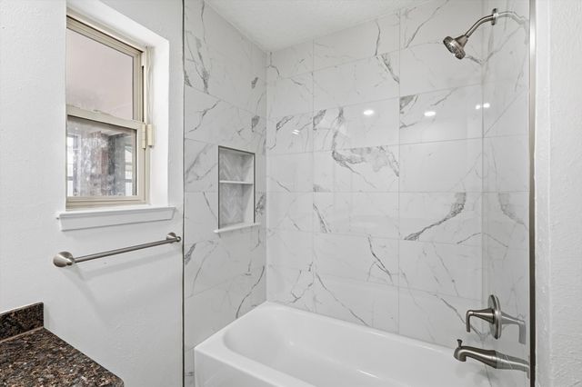 6908 Wilton Drive, Fort Worth, TX 76133