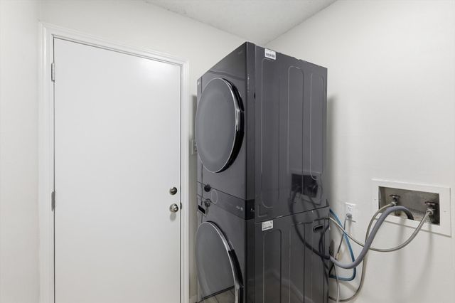 6908 Wilton Drive, Fort Worth, TX 76133