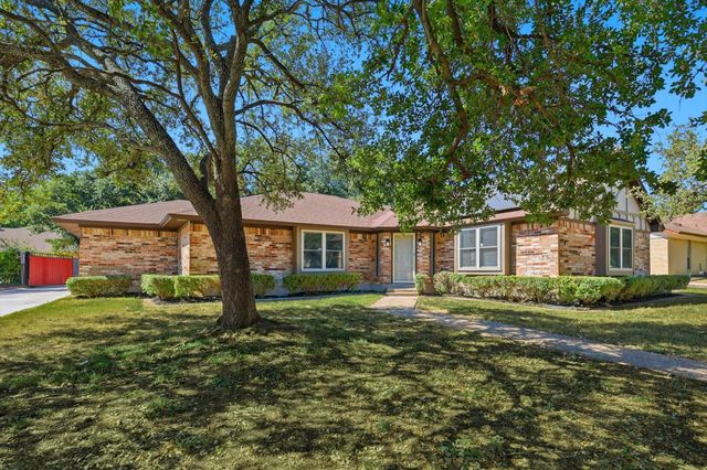 6908 Wilton Drive, Fort Worth, TX 76133