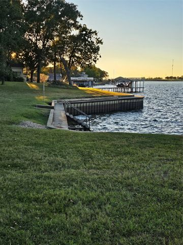 130 Dogwood Drive, Trinidad, TX 75163