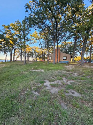 130 Dogwood Drive, Trinidad, TX 75163