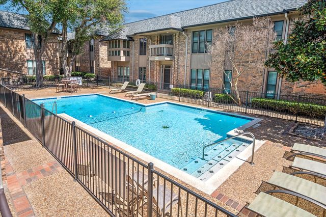 10744 Park Village Place A, Dallas, TX 75230