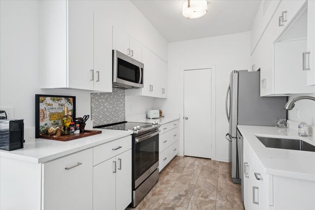 10744 Park Village Place A, Dallas, TX 75230