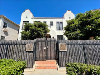 124 1/4 S Westmoreland Ave, Los Angeles, CA 90004