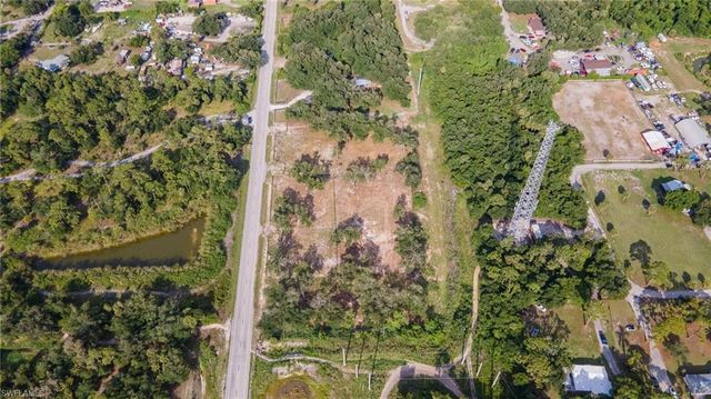 6030 Mellow DR, North Fort Myers, FL 33917