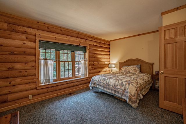 453 Glendon Road, Kerby, OR 97531