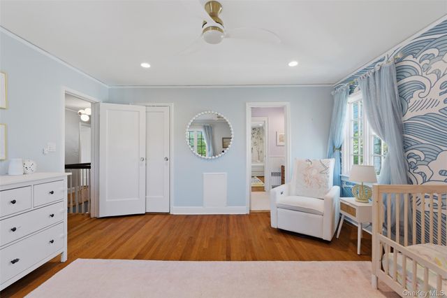 42 Mulberry Lane, New Rochelle, NY 10804