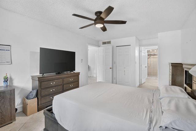 6001 N Falls Circle Drive 306, Lauderhill, FL 33319