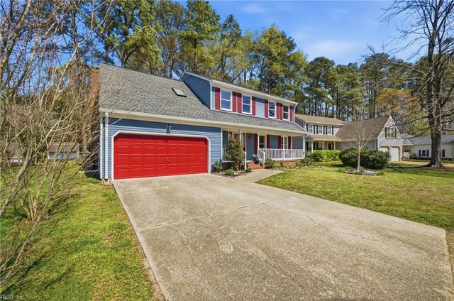 105 Gardenville DR, Yorktown, VA 23693