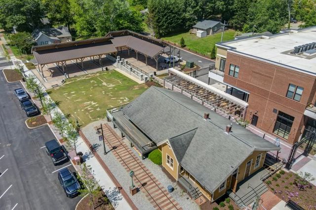 5587 Spring Street, Flowery Branch, GA 30542