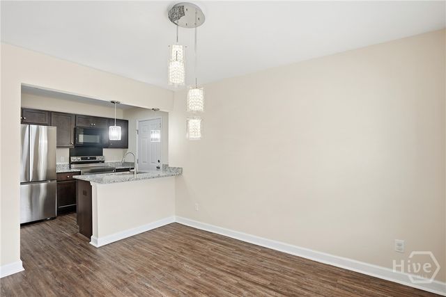 724 Dixon Street, Savannah, GA 31405