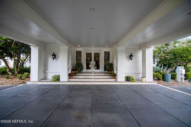 1581 STONEBRIAR Road, Green Cove Springs, FL 32043