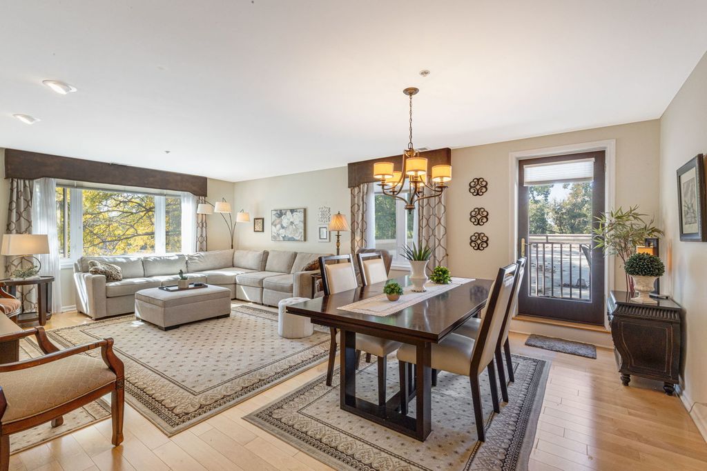 6401 Lincoln Avenue 210, Morton Grove, IL 60053 — photo 3