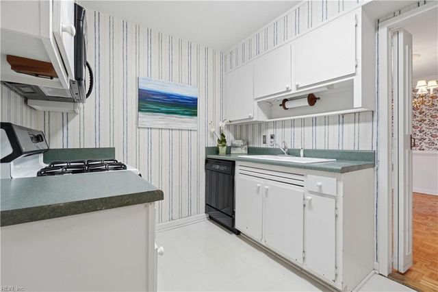 7320 Glenroie Ave Apt 6F, Norfolk, VA 23505