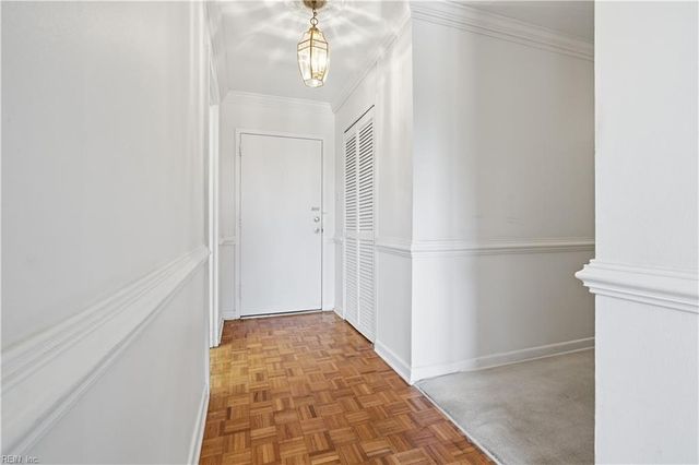 7320 Glenroie Ave Apt 6F, Norfolk, VA 23505