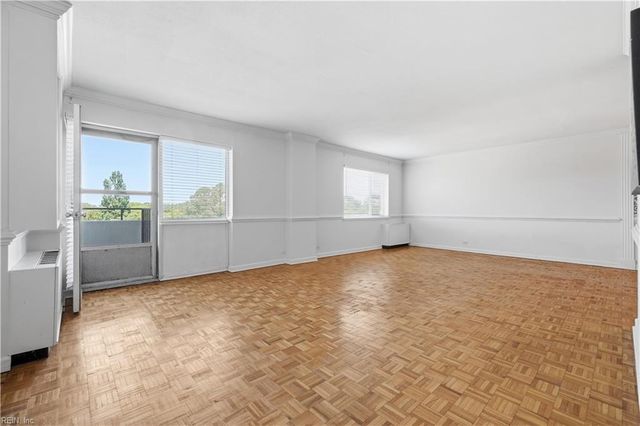 7320 Glenroie Ave Apt 6F, Norfolk, VA 23505