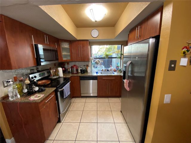 4875 SW 152nd Pl C-96, Miami, FL 33185