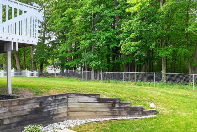 2467 Palm Dale Drive Sw, City Of Wyoming, MI 49418