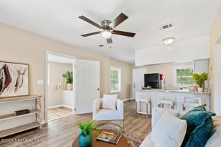 9814 BUNCOME Road, Jacksonville, FL 32246