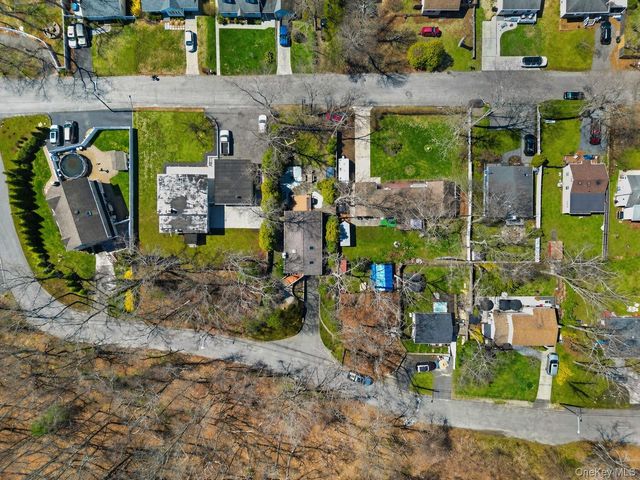 38 Corey Trail, Ridge, NY 11961