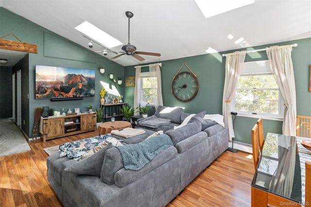 38 Corey Trail, Ridge, NY 11961