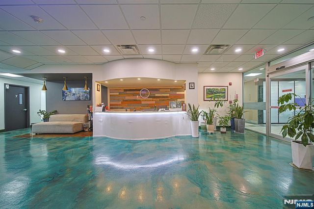 225 Broad Avenue, Palisades Park, NJ 07650