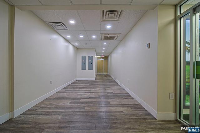 225 Broad Avenue, Palisades Park, NJ 07650