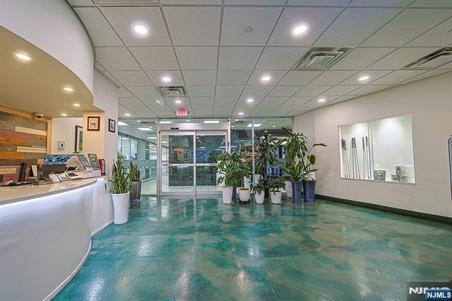 225 Broad Avenue, Palisades Park, NJ 07650