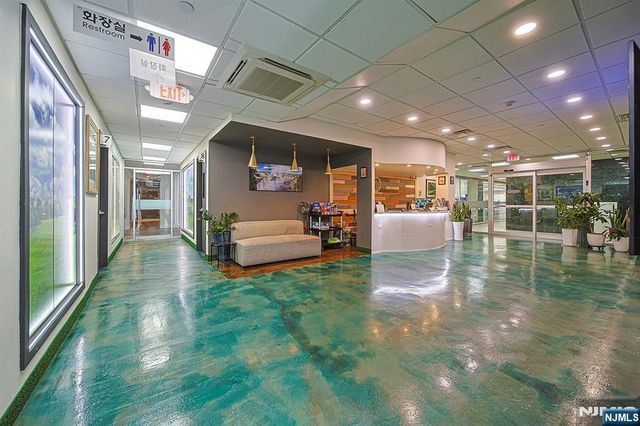 225 Broad Avenue, Palisades Park, NJ 07650