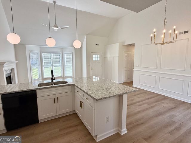 146 Jeb Stuart Drive, Newnan, GA 30265