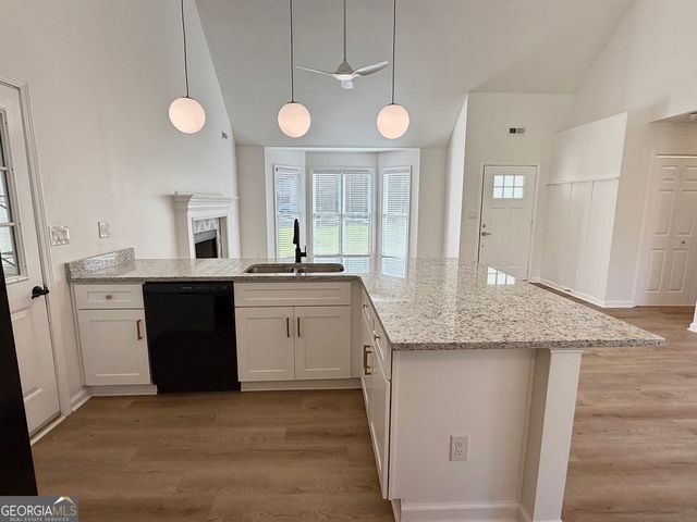 146 Jeb Stuart Drive, Newnan, GA 30265