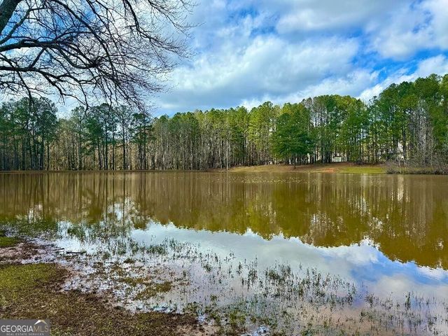 146 Jeb Stuart Drive, Newnan, GA 30265