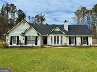 146 Jeb Stuart Drive, Newnan, GA 30265