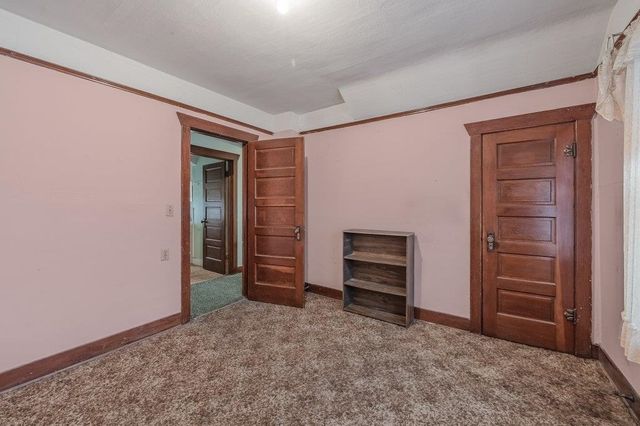 1643 E Wellesley Ave, Spokane, WA 99207