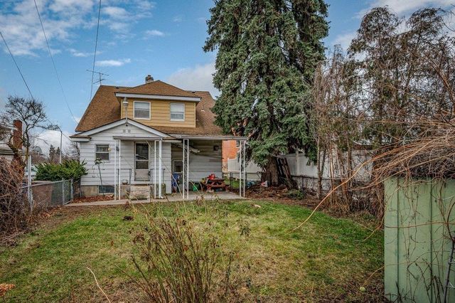 1643 E Wellesley Ave, Spokane, WA 99207