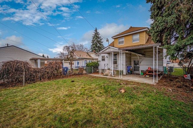 1643 E Wellesley Ave, Spokane, WA 99207