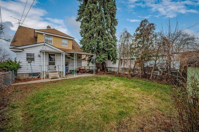 1643 E Wellesley Ave, Spokane, WA 99207